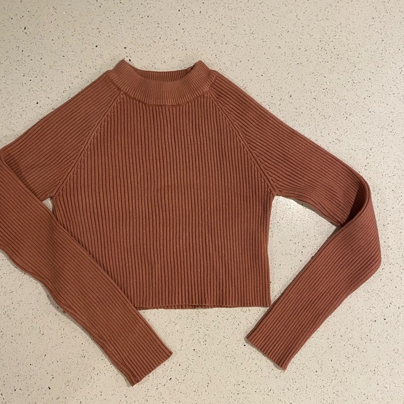 Ribbed Knit Sweater in Mauve - Picture 4 of 5